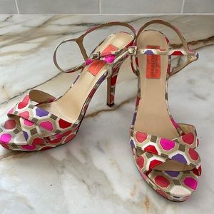Adorable multicolored Kate Spade sandals.